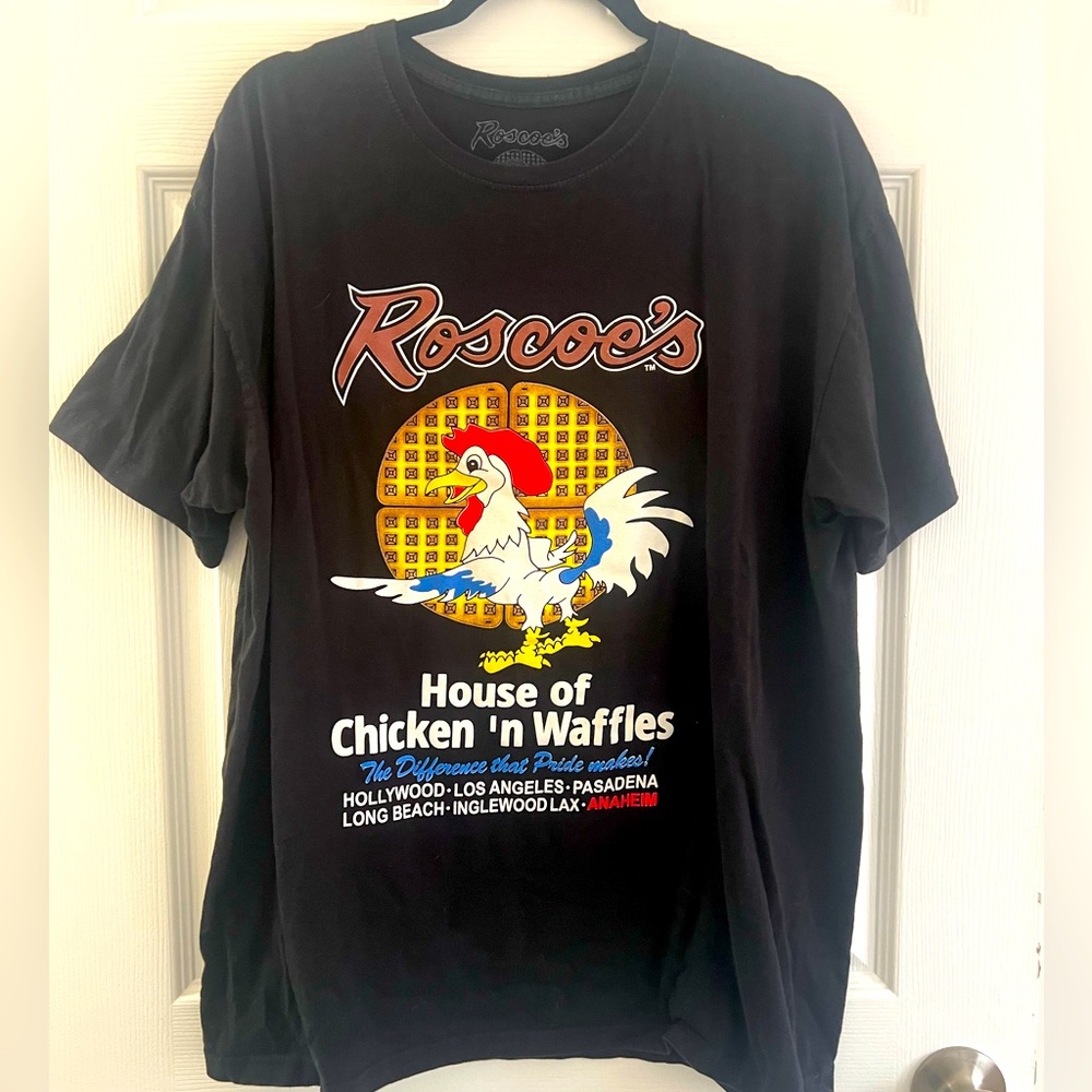 🍗🧇 Roscoe’s chicken & waffles vintage shirt